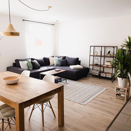 Exklusiv 72Qm Fewo Im Herzen Detmolds, Terrasse Und Kostenloser Parkplatz ภายนอก รูปภาพ
